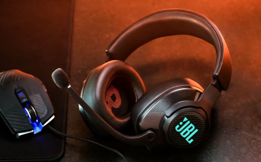 JBL Quantum 400 Une vraie longueur davance avec le son Signature JBL QuantumSOUND - Image