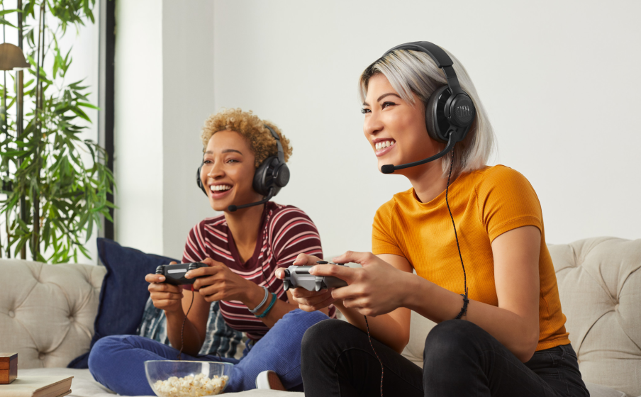 JBL Quantum 200 Plongez au c&oelig;ur du jeu avec le son Signature JBL QuantumSOUND - Image